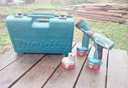 Шуруповерт makita +3 акумулятора