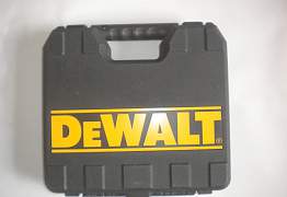 Аккумуляторный шуруповерт dewalt DCD 710 С2