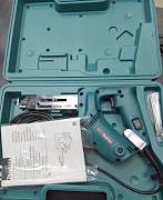 Магазинный шуруповерт Makita 6830 (новый)