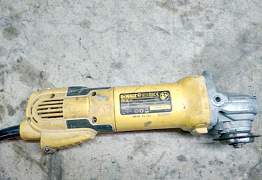 Болгарка ушм Dewalt D 28136