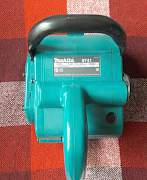 Makita 9741 щеточная шлифмашина