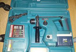 Перфоратор аккумуляторный Makita BHR200