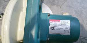 Пила торцовочная Makita LS1040