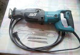 Сабельная пила Makita Jr3070ct