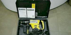 Перфоратор DeWalt SDS-МАХ,МАКС 25602