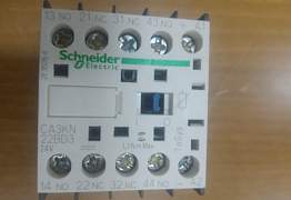 Schneider Electric CA3KN22BD3 (Промежуточное реле)