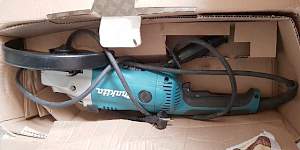 Угловая шлифмашина makita GA7030. GA7040S