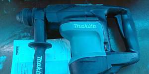 Перфоратор Makita HR3200C