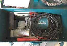 Штроборез (бороздодел) по бетону Makita SG150