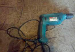 Дрель Makita hp1621f