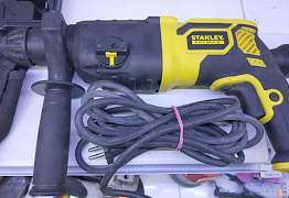 Перфоратор Stanley FME500