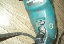 Перфоратор Makita HR2432