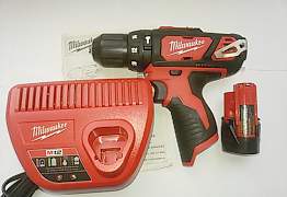 Шуруповерт с ударом Milwaukee 2408-20