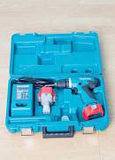 Дрель-шуруповерт Makita 6261dwpe