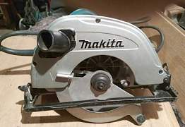 Дисковая пила Makita 5704 Р