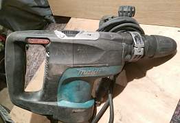 Перфоратор Makita HR4001C