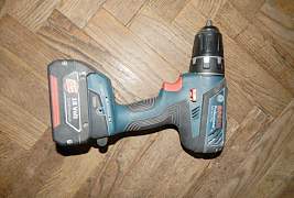 Шуруповерт bosch 18V