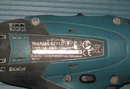 Шуруповёрт в кейсе makita 12В