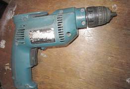 Дрель Makita 6408