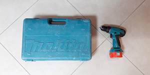 Шуруповерт Makita 6271D