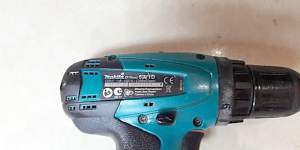 Шуруповерт Makita 6271D