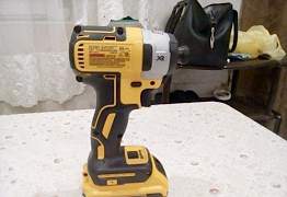 Набор аккумуляторного инструмента Dewalt DCK 283