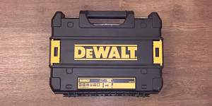 Перфоратор dewalt D25144K