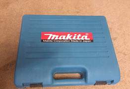 Шуруповерт Makita