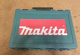 Перфоратор Makita HR2450