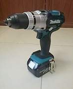 Шуруповерт makita DDF454RFE новый в кейсе