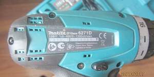 Шуруповерт Makita 6271D