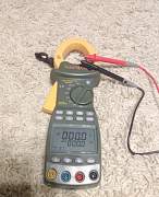 Токоизмерительные клещи-ваттметр Mastech MS2203