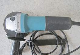 Болгарка маленькая Makita 9555HN